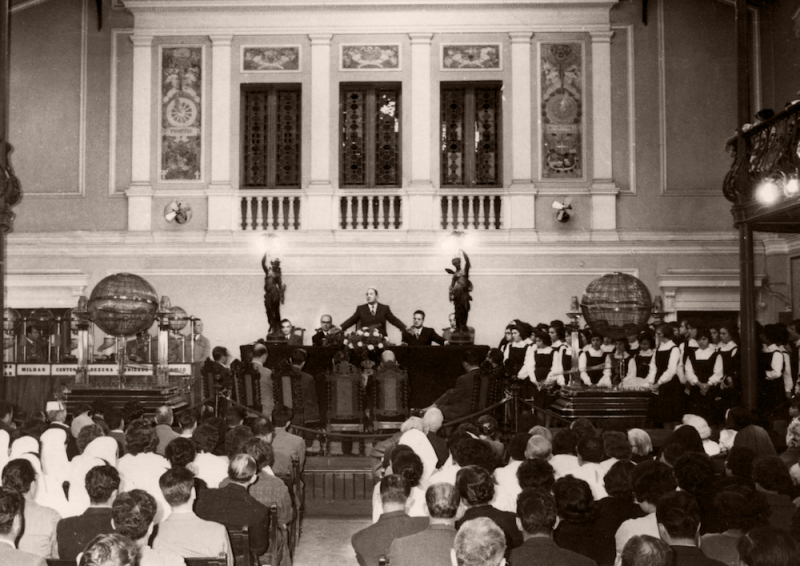 Lotaria Nacional - 235 anos de tradição