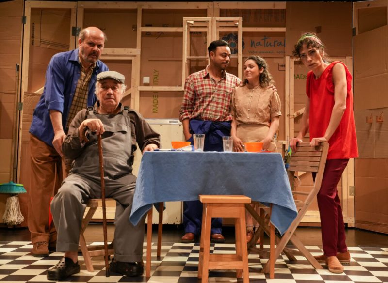 Pagar?! Aqui, ninguém paga! Dario Fo e Franca Rame